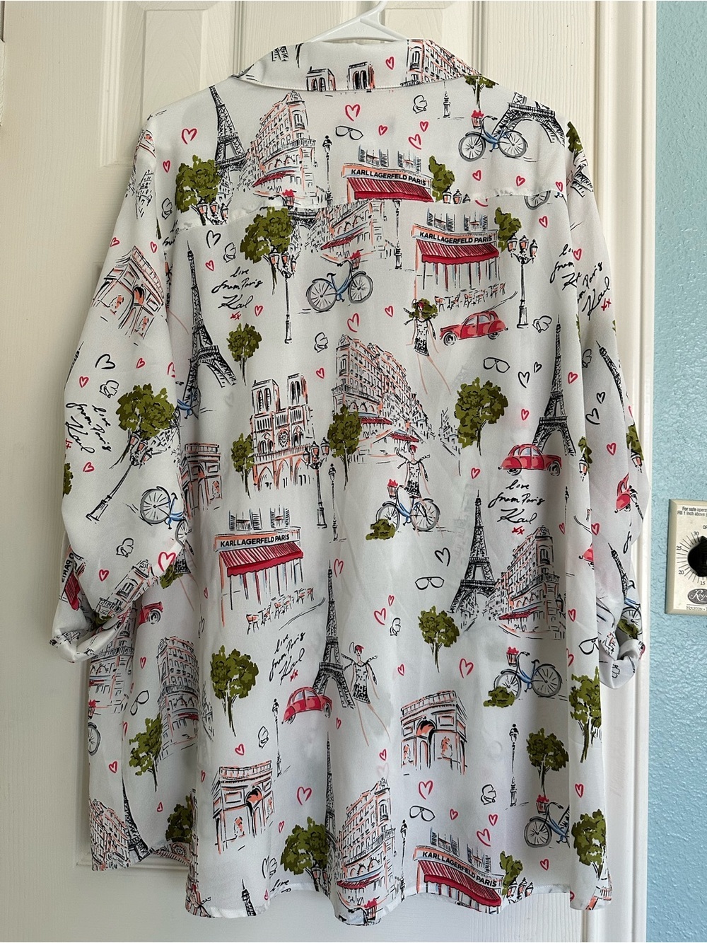 Karl Lagerfeld Paris white button-down shirt all-over whimsical Paris Print 2X - Picture 4 of 7